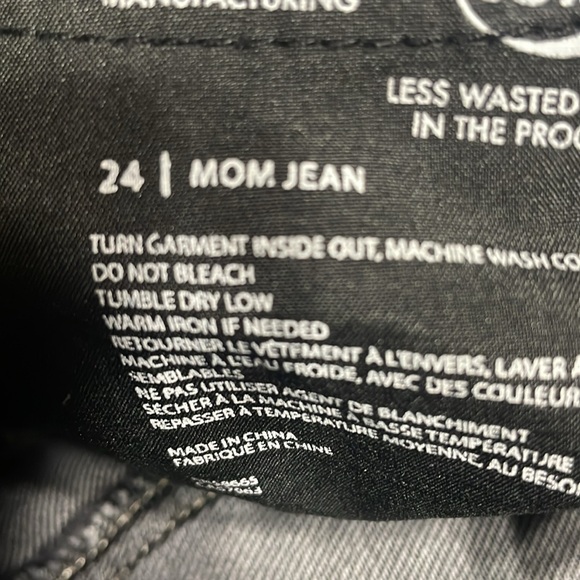 Women’s BP mom jeans - Picture 7 of 9